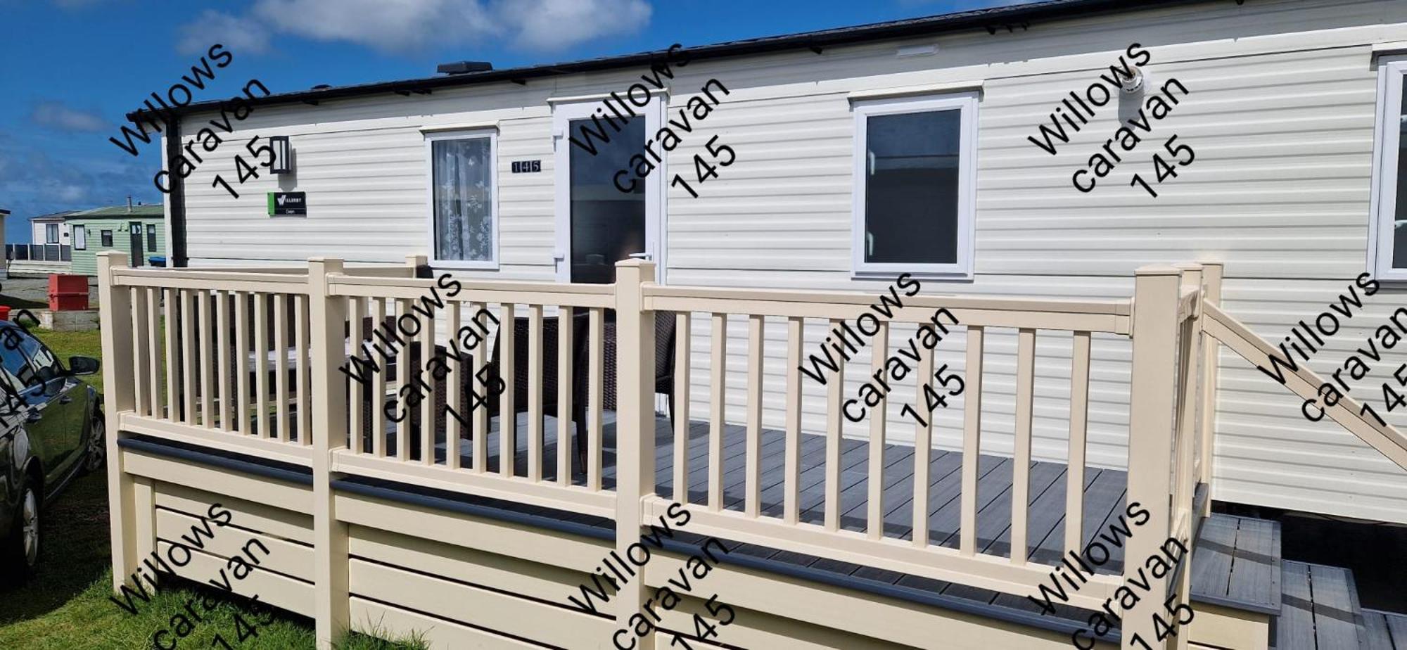 Llanddwywe Willows Caravan 145 מראה חיצוני תמונה