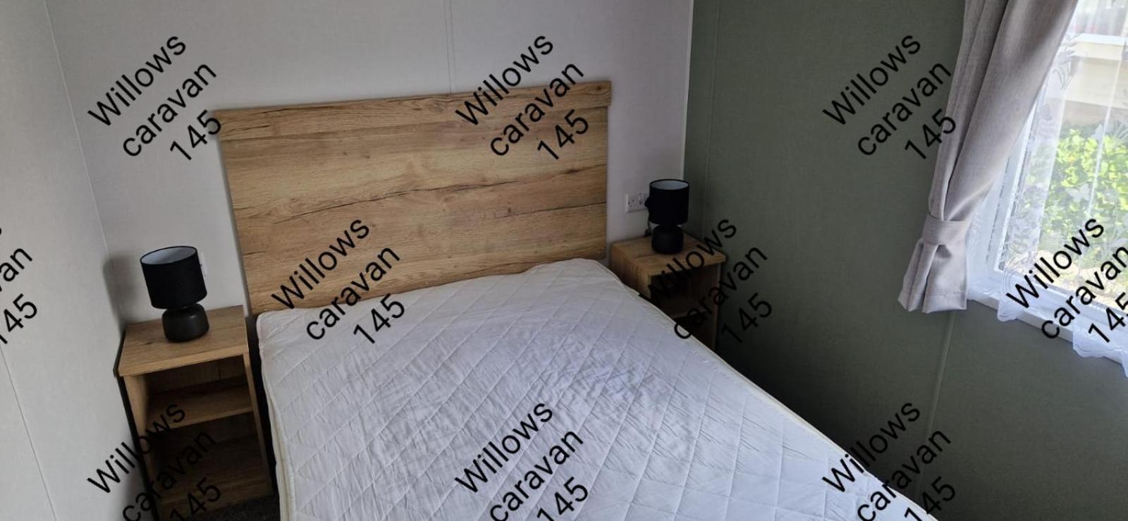 Llanddwywe Willows Caravan 145 מראה חיצוני תמונה